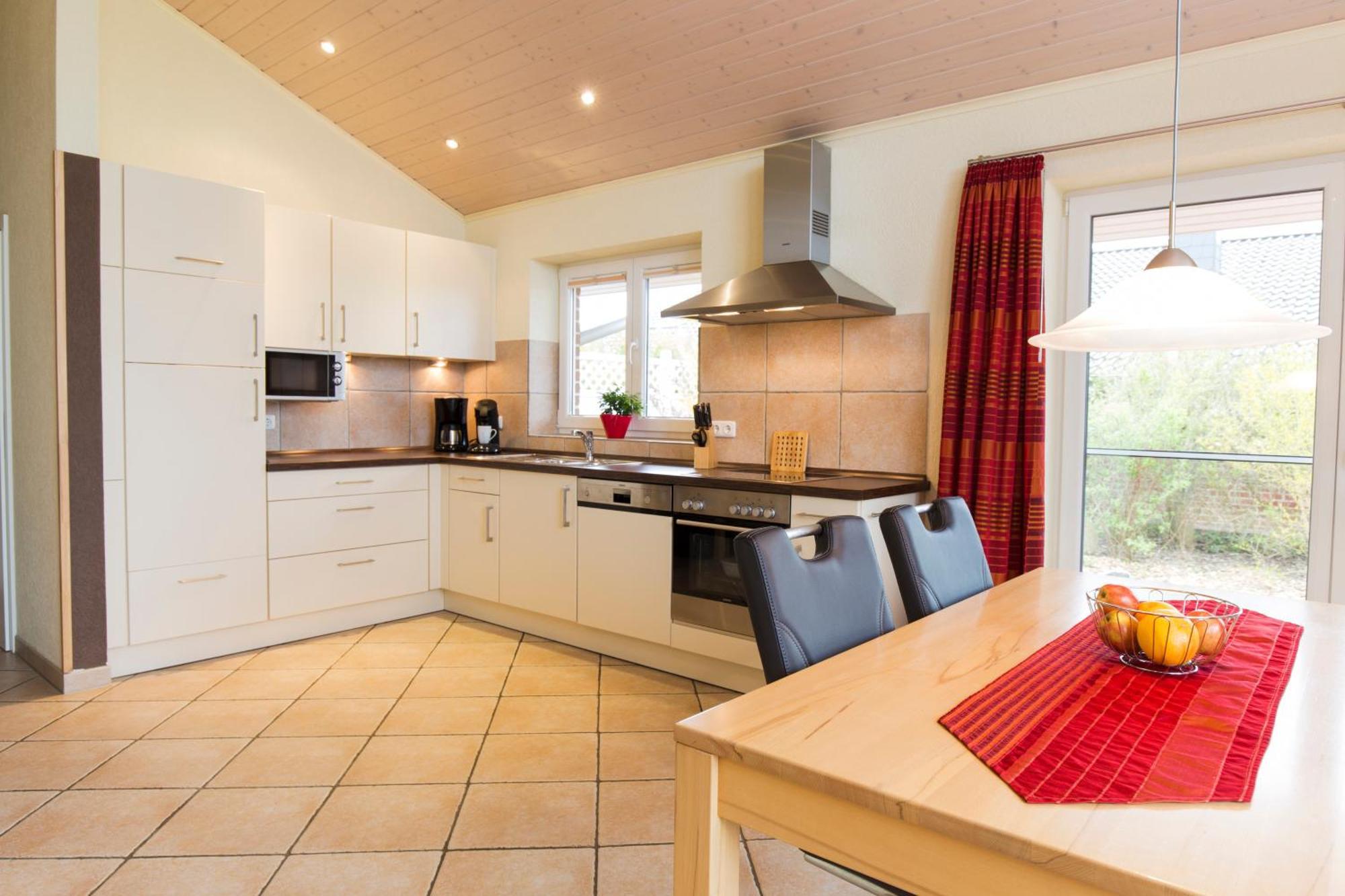 Haus An Der Pferdekoppel C Eingezaeunt 130m Holiday home *